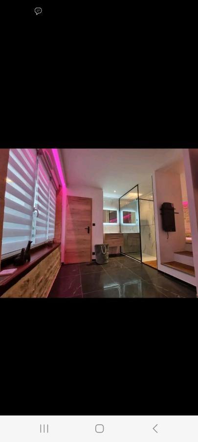 Romantique Room Charleville-Mézières 外观 照片